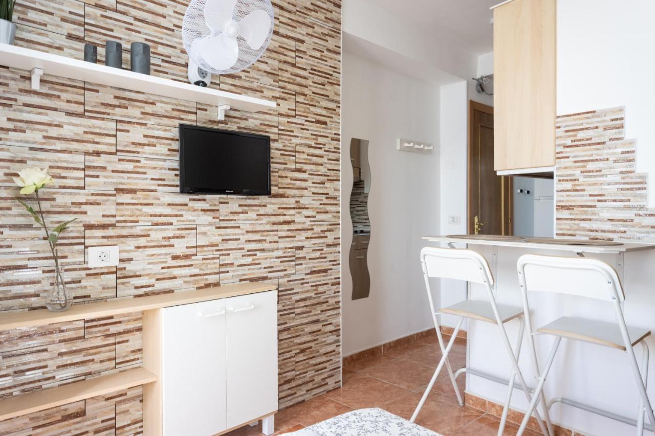 Apartamentos Ohana - Edificio Tonillo Los Cristianos  Exteriér fotografie
